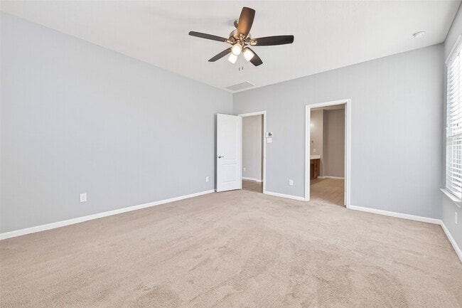 Building Photo - 25418 Junction Meadow Trail