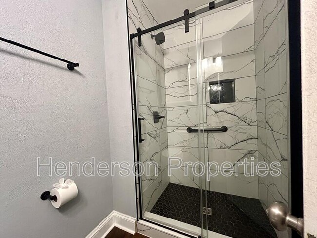 Building Photo - 6125 Meadow Rose Ln