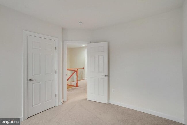 Building Photo - 24949 Bannockburn Terrace