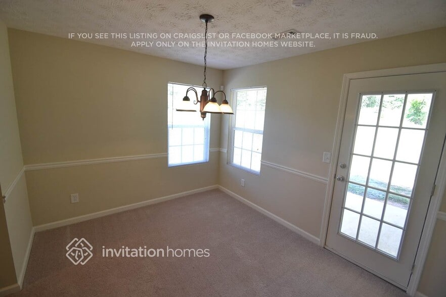 Building Photo - 1020 Navaho Trail