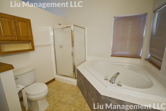 Building Photo - 6010 Petersburg Pky