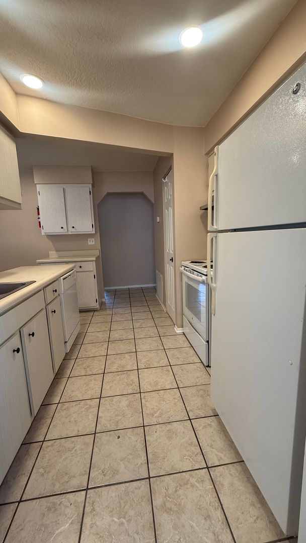 Building Photo - Charming 3-Bedroom Home in Quiet Winter Springs Neighborhood