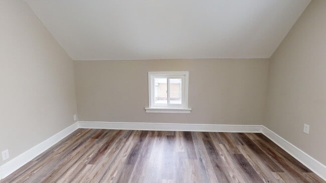 Building Photo - Stockyards Area - 3 Bedroom - 2 Bath Single Family Home