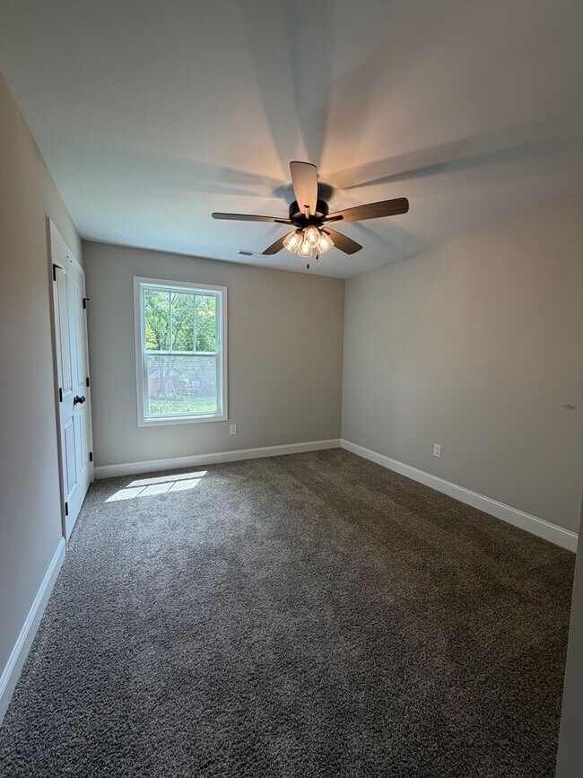 Building Photo - 1713 Golf Club Ln NW