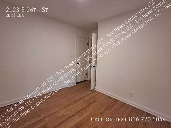 Building Photo - 2123 E 26th Ave