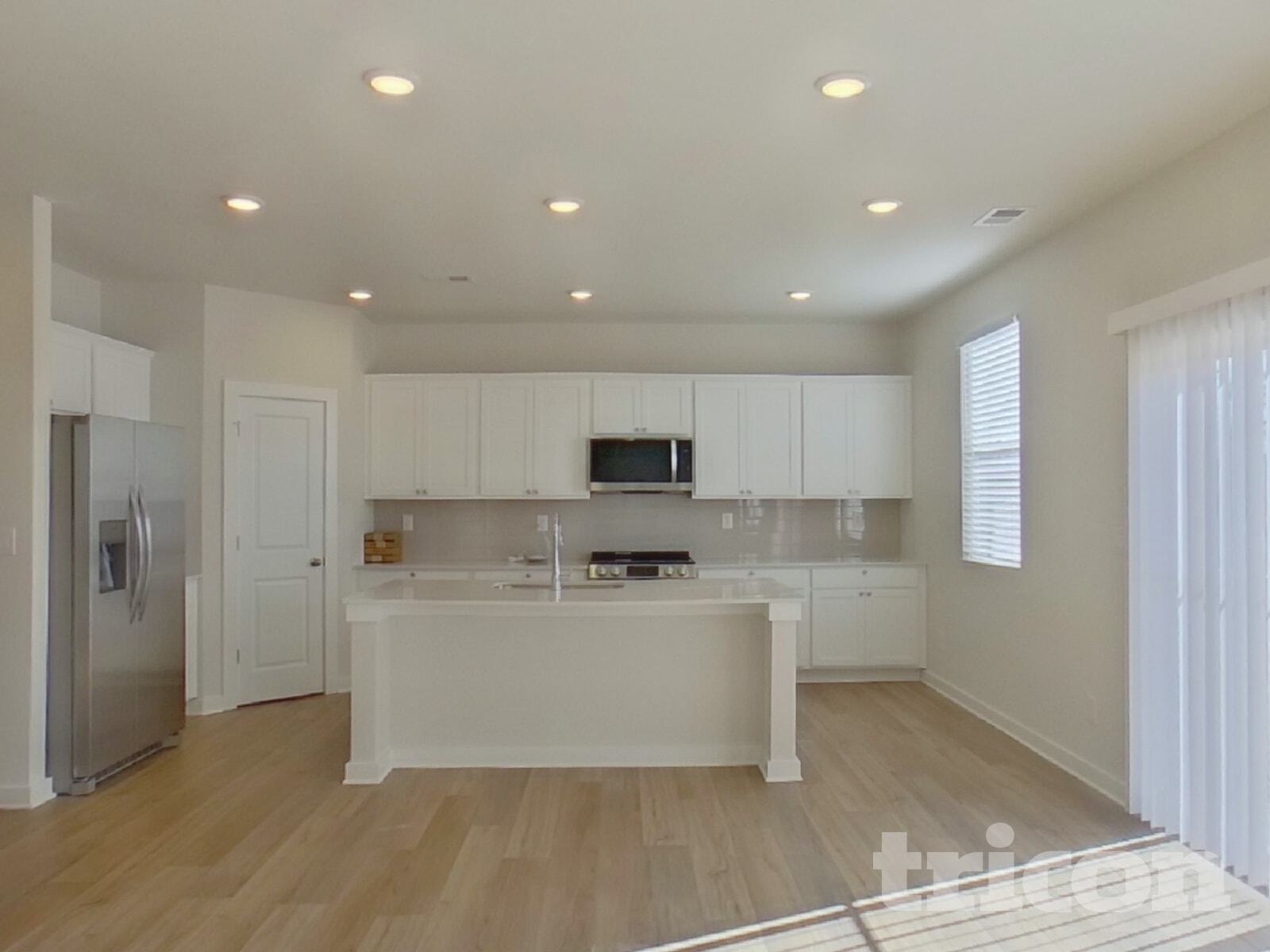 Building Photo - 517 Mountain Vw Dr