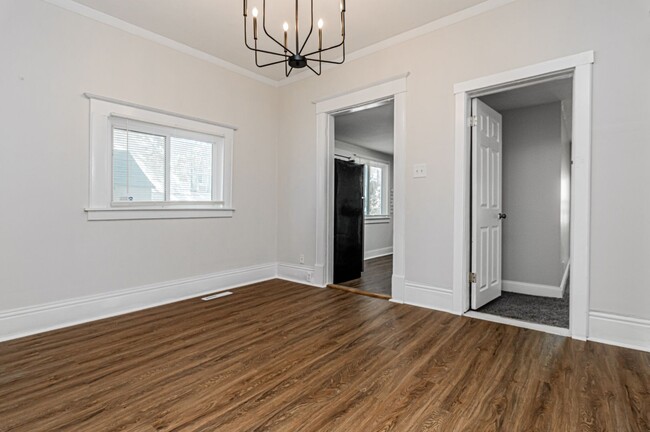 Building Photo - Please View 3D Virtual Walk-Through Before...