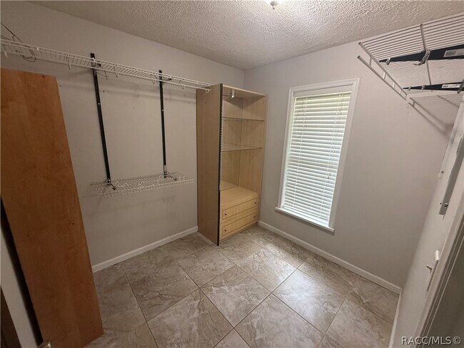 Building Photo - 5560 S Garcia Terrace