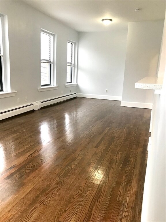 Building Photo - 83 Highland St