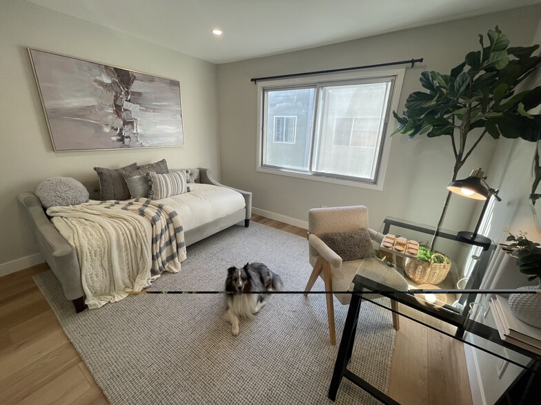 Guest Bedroom or Office - 13135 Mindanao Way