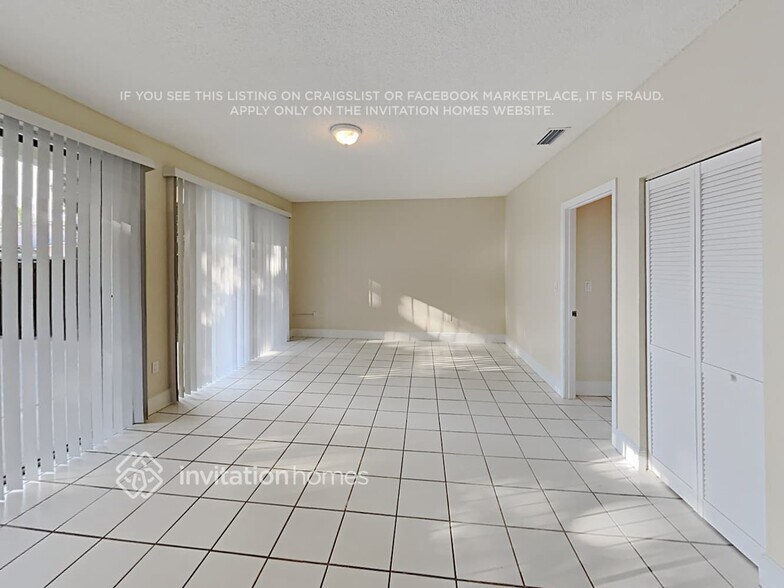 Building Photo - 12354 SW 143rd Ln