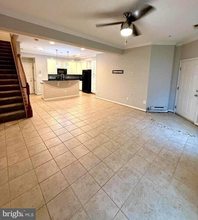 Building Photo - 2593 Eastbourne Dr