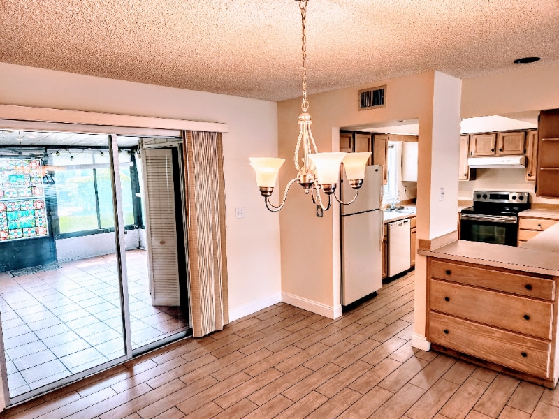 Building Photo - 695 A1A N