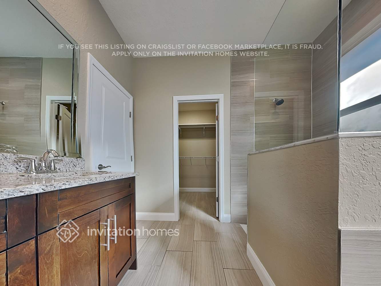 Building Photo - 3081 Pearly Dr