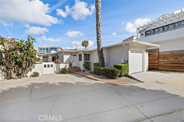 Building Photo - 226 La Jolla Dr