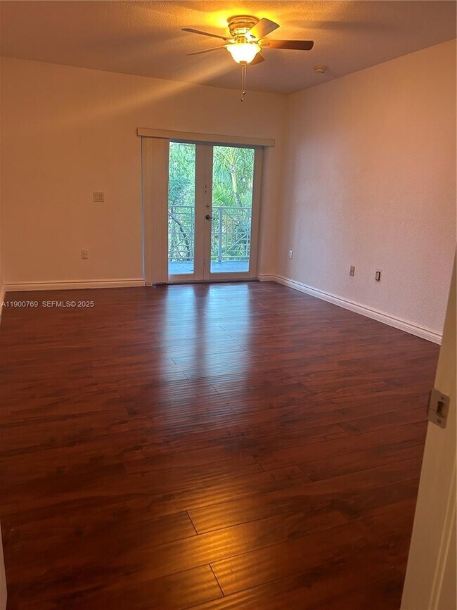 Building Photo - 3147 New York St