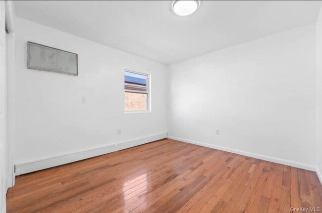 Building Photo - 147-20 223rd St