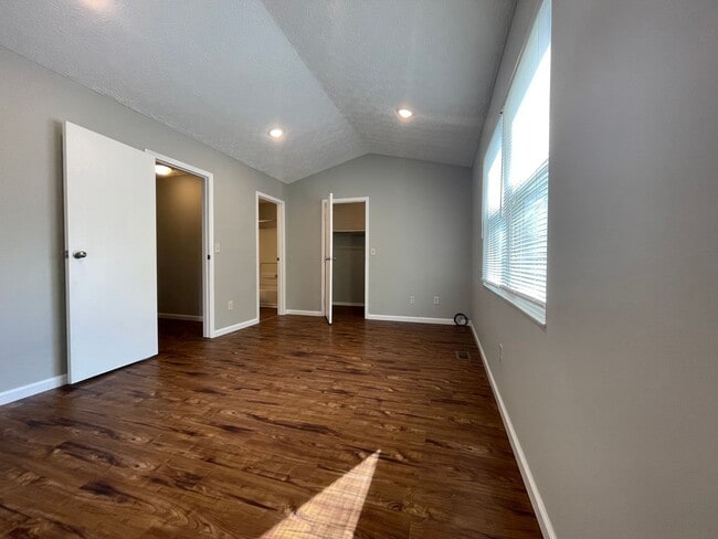 Building Photo - 4821 Lady Jane Ave