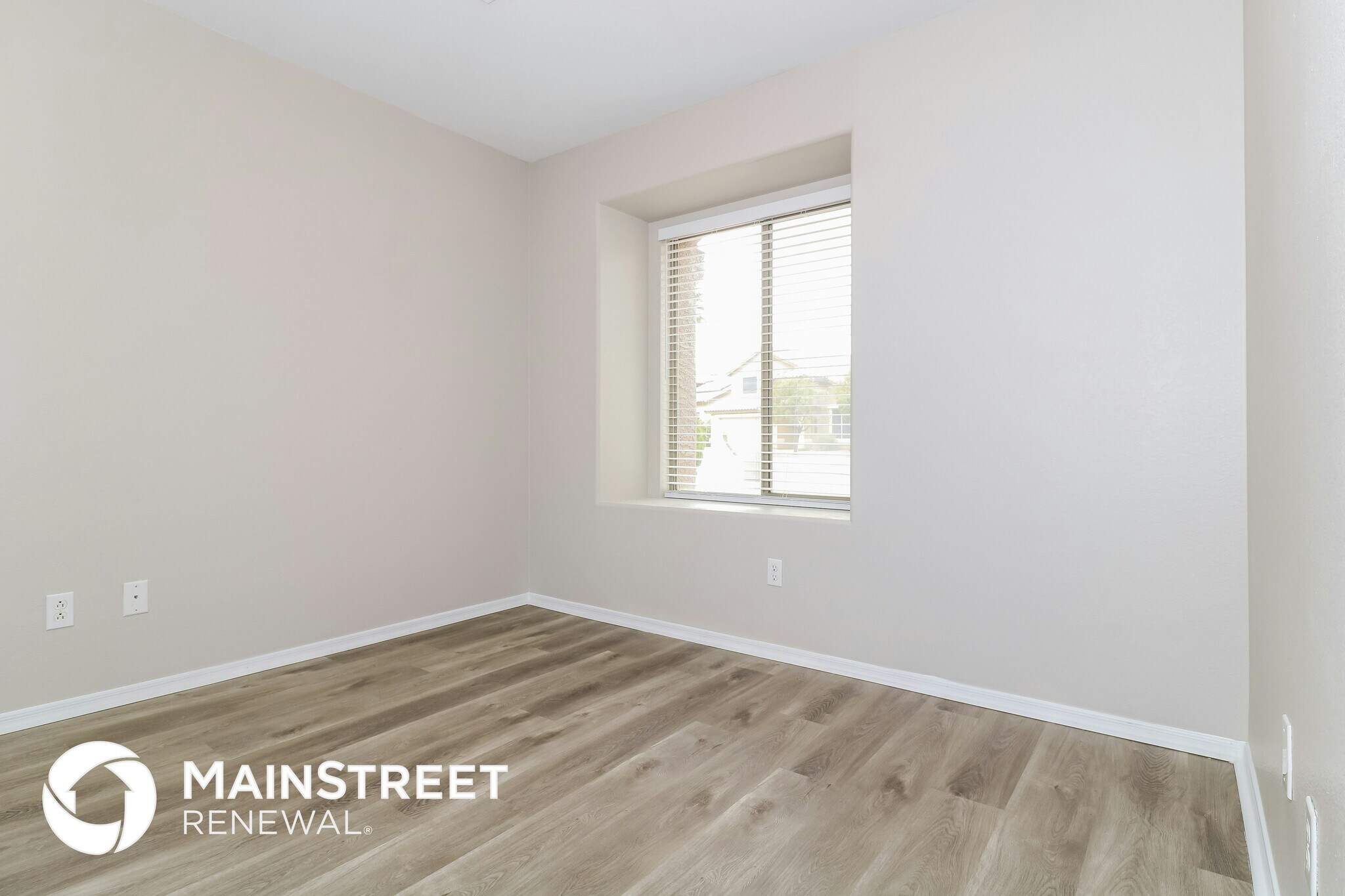 Building Photo - 15919 W Tasha Dr