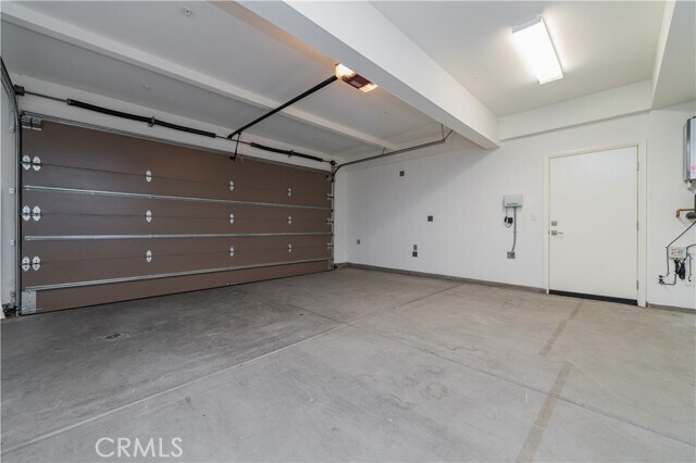 Building Photo - 111 Omar