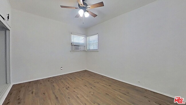 Building Photo - 15544 Romar St