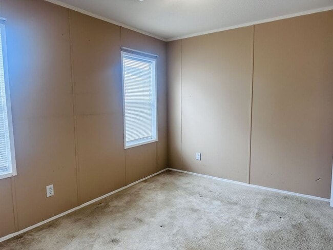 Building Photo - 6324 NW 29th Pl