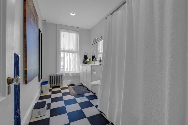 Building Photo - 19 Braddock Park