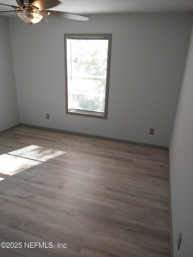 Building Photo - 8201 Hall Ln