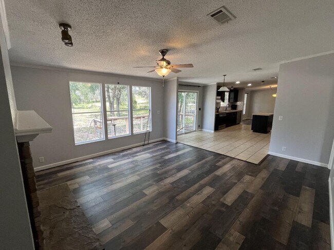 Building Photo - 1054 Co Rd 257