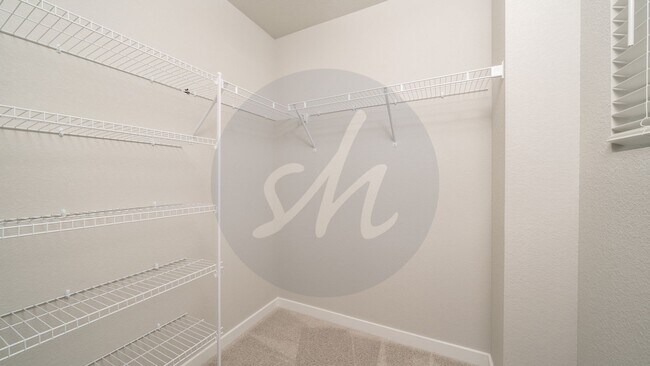 Building Photo - Townhome in Greenways at Sand Creek