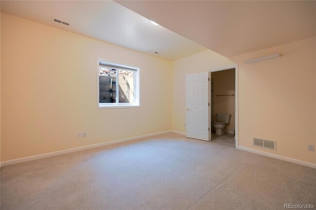Building Photo - 2275 Cape Pine Way