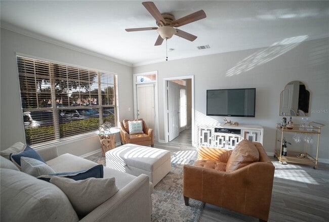 Building Photo - 5000 Culbreath Key Way