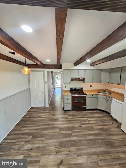 Building Photo - 5424 Jenmatt Dr
