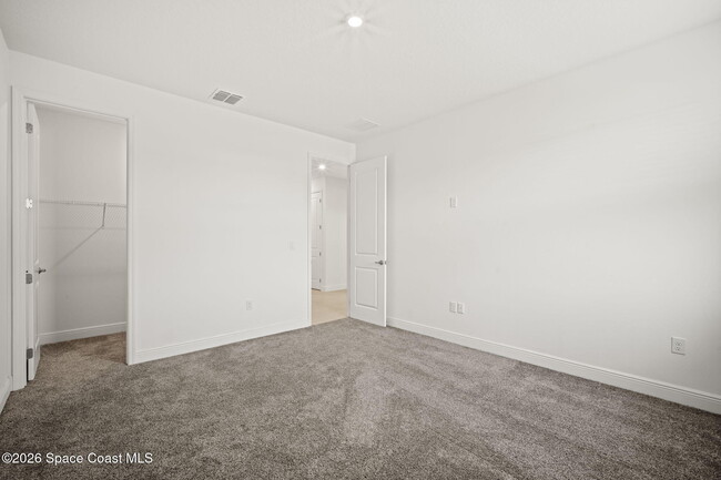 Building Photo - 6185 Moonrise Dr