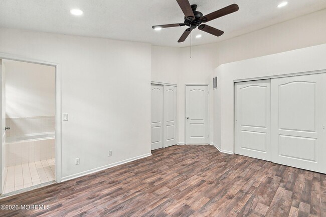 Building Photo - 707 Hatchery Ct