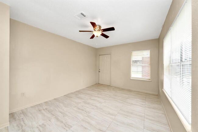 Building Photo - 3029 Trulley St