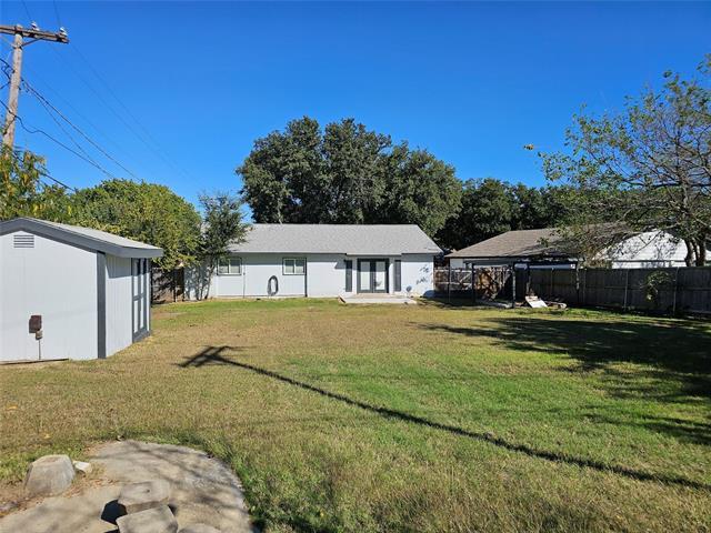 Building Photo - 602 Hillcrest St