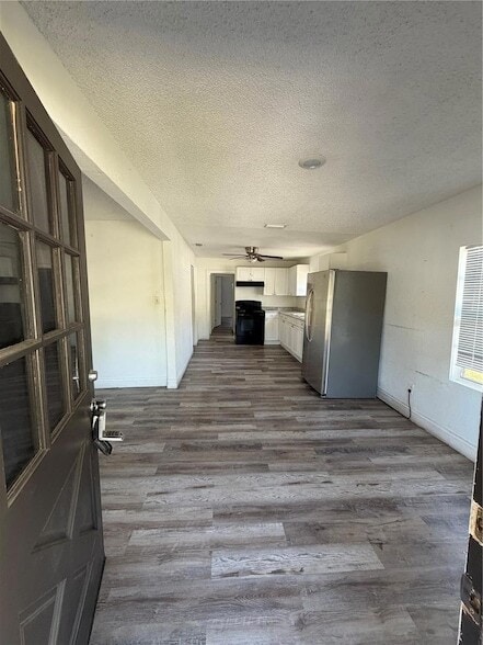 Building Photo - 4231 E Curtis St