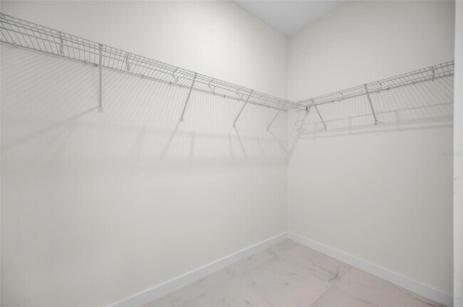 Building Photo - 13 Polar Ct