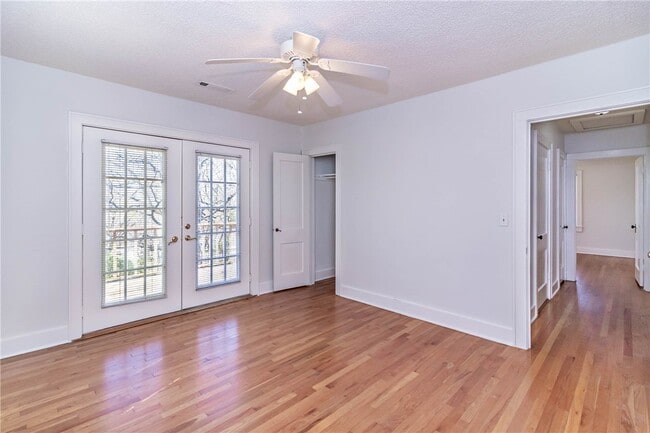 Building Photo - 583 N Assembly Dr