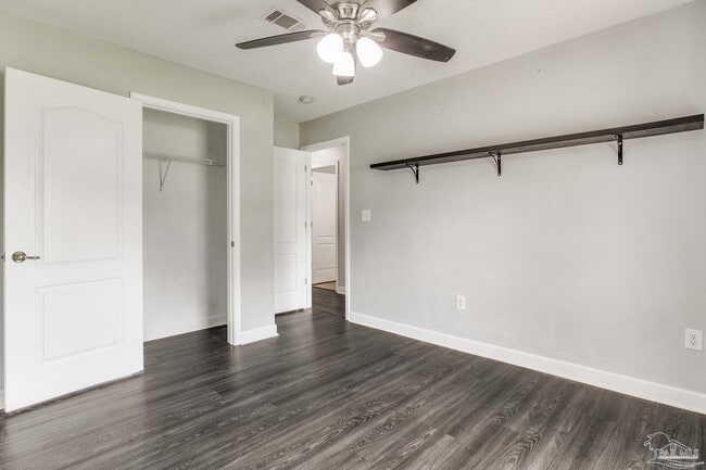 Building Photo - 1068 Joaquin Rd