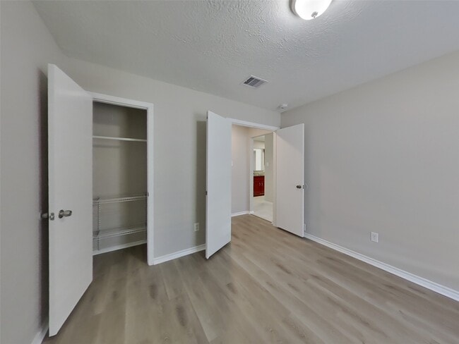 Building Photo - 5907 Misty Meadow St