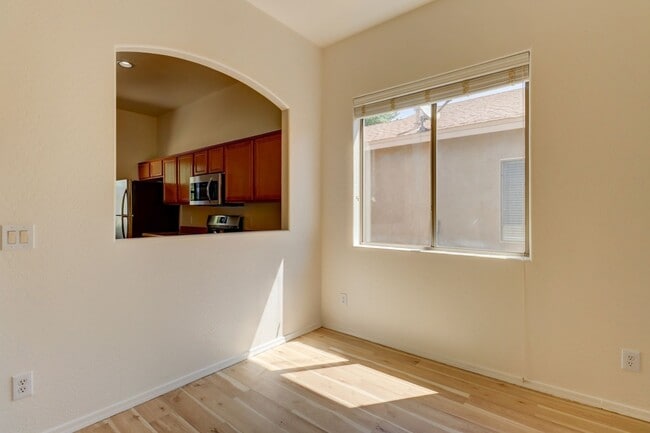 Building Photo - 6461 E Kilkenny Pl