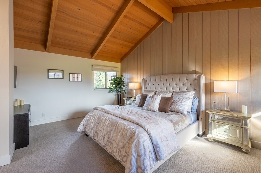 Building Photo - 7026 Valley Greens Cir