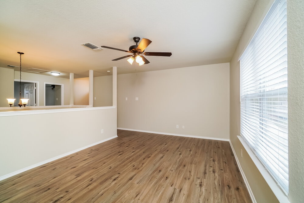 Building Photo - 2123 Dodge Dr