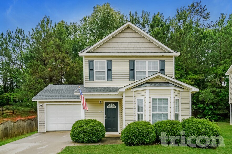 Primary Photo - 128 Randolph Dr