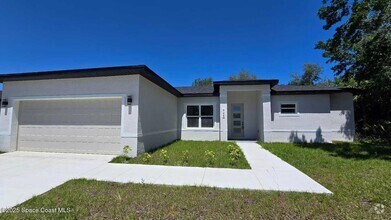 Building Photo - 749 Lavender St SE