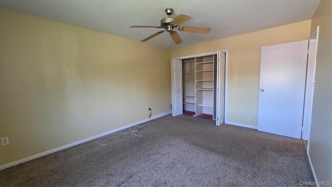 Building Photo - 47 Scarborough Ln