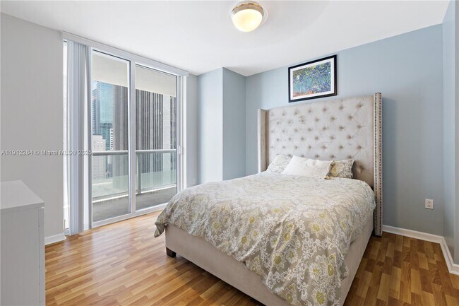 Building Photo - 50 Biscayne Blvd