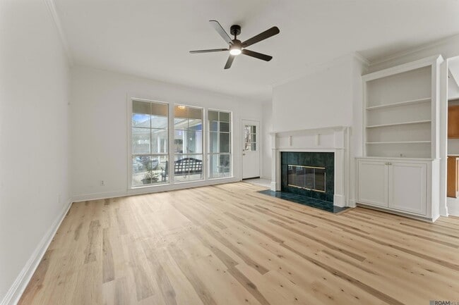 Building Photo - 18516 Lakefield Ave